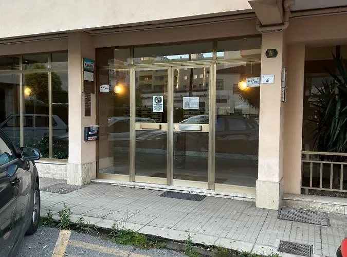 Golden לינה וארוחת בוקר 3*