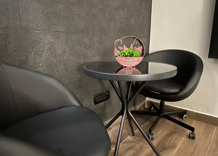 Golden לינה וארוחת בוקר 3*